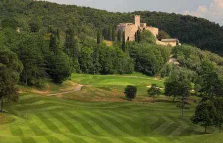 ¿Es este el viaje de golf más lujoso del mundo?