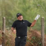 Patrick Reed se retira tras sufrir una aparente lesión