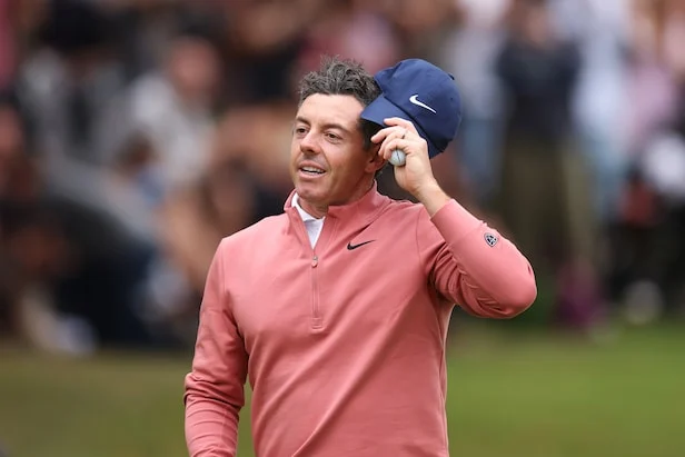 Un impresionante «eagle» en el hoyo 18 coloca a Rory McIlroy en posición de lograr una victoria que le catapultaría a la «top» del Circuito Europeo.