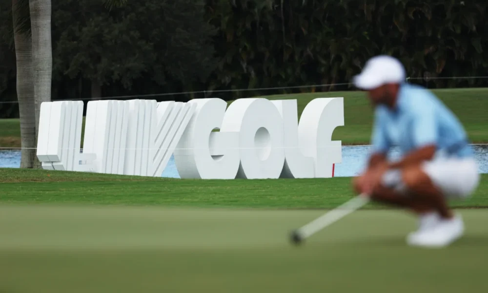 Según un informe, una empresa tecnológica ha demandado a LIV Golf por cuotas impagadas y daños y perjuicios