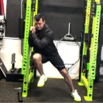 ¿Ganar fuerza y golpear más lejos sin moverte? Pues sí, aquí tienes una forma estupenda de mejorar tu juego de golf y evitar lesiones