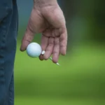 Problemas tontos del golf: «¿Alguien lleva otra pelota encima?»
