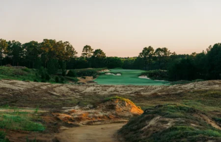 Hemos podido echar un primer vistazo al Pinehurst n.º 11, el último diseño especial de Bill Coore.