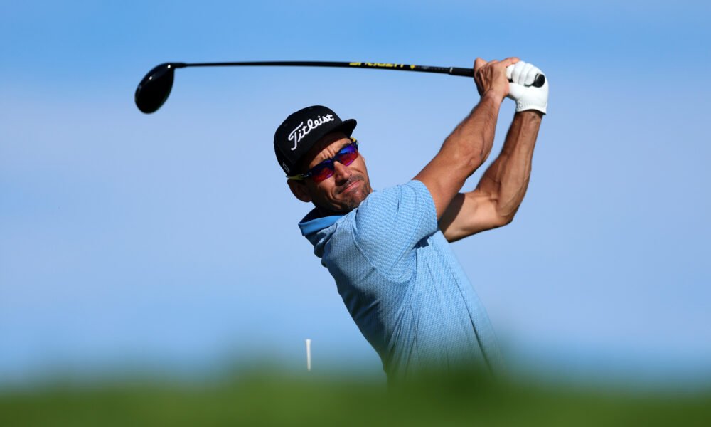 Un profesional del DP World Tour atribuye su buen comienzo en el Omega European Masters a que la aerolínea le perdió los palos de golf